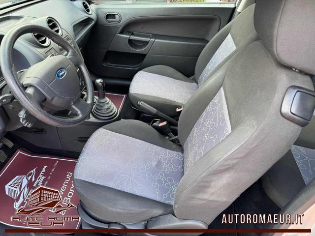 FORD Fiesta usata, con Lettore CD
