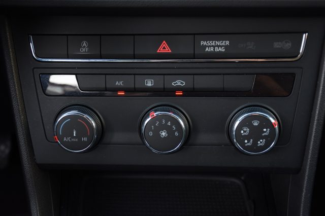 SEAT Leon usata, con Volante in pelle