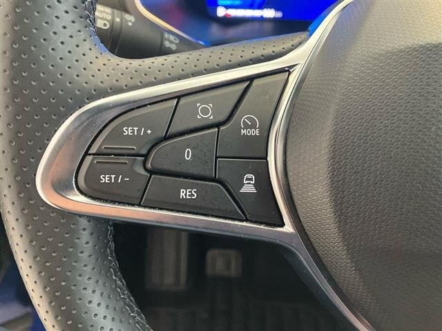 RENAULT Symbioz usata, con Sensori di parcheggio anteriori