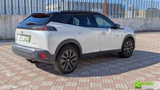 PEUGEOT 2008 usata, con Autoradio