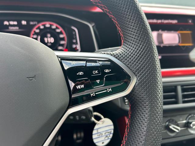 VOLKSWAGEN Polo usata, con Sedile posteriore sdoppiato