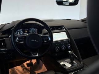 JAGUAR E-Pace usata, con Specchietti laterali elettrici
