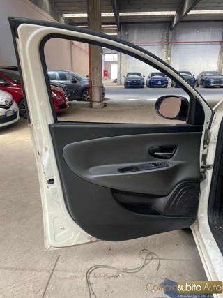 LANCIA Ypsilon usata 15