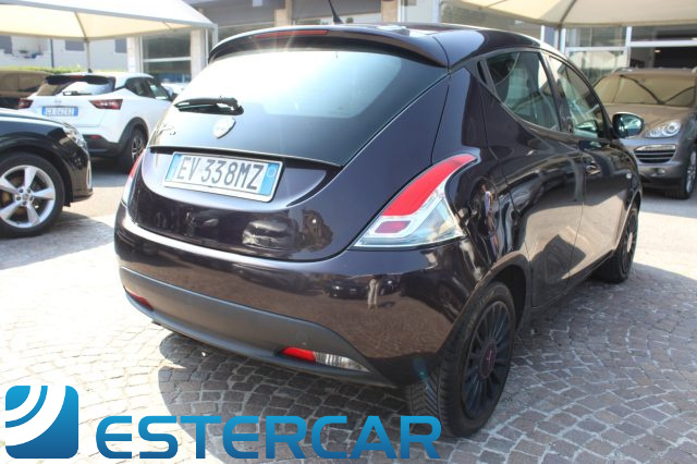 LANCIA Ypsilon usata, con Airbag
