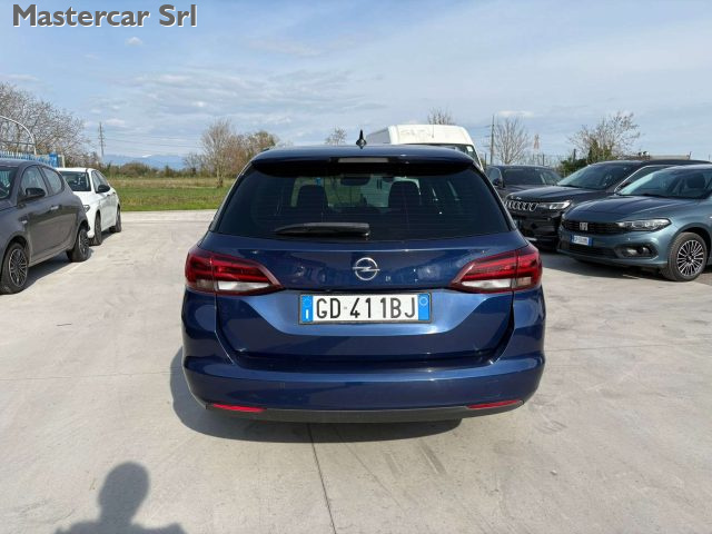 OPEL Astra usata, con Alzacristalli elettrici