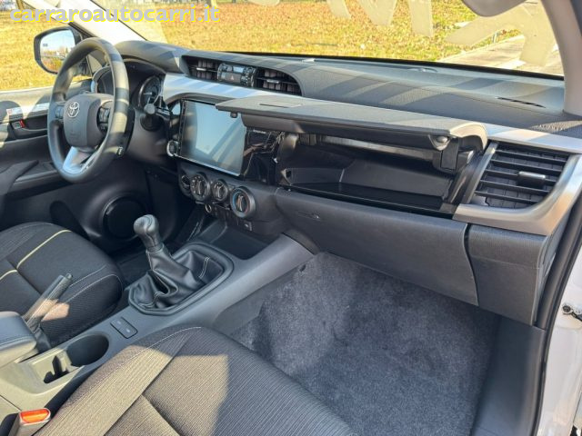 TOYOTA Hilux usata, con Fendinebbia