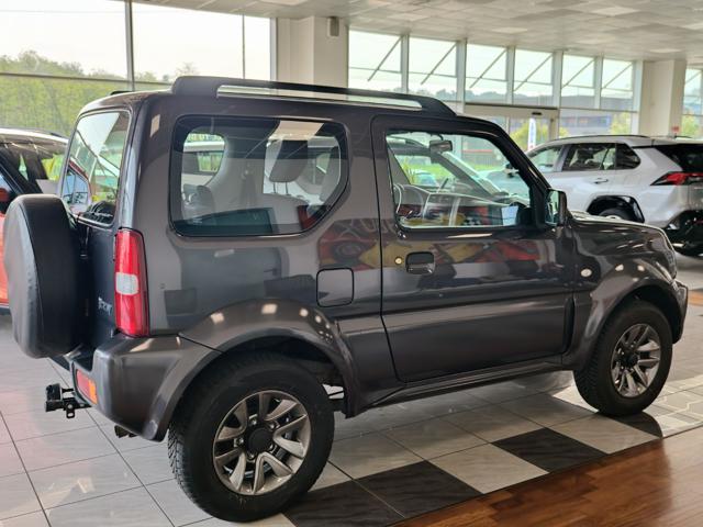 SUZUKI Jimny usata, con Cerchi in lega