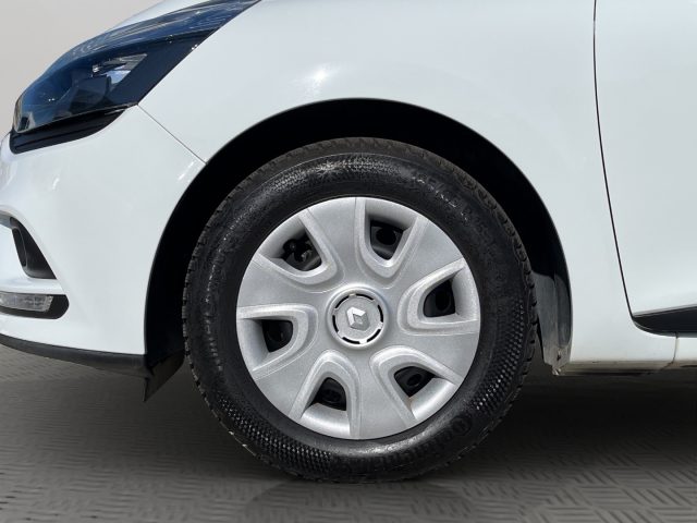 RENAULT Clio usata, con Bluetooth