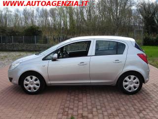 OPEL Corsa usata 2