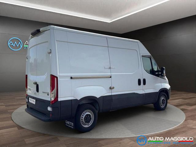 IVECO Daily usata, con Autoradio