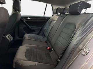 VOLKSWAGEN Golf usata, con ESP