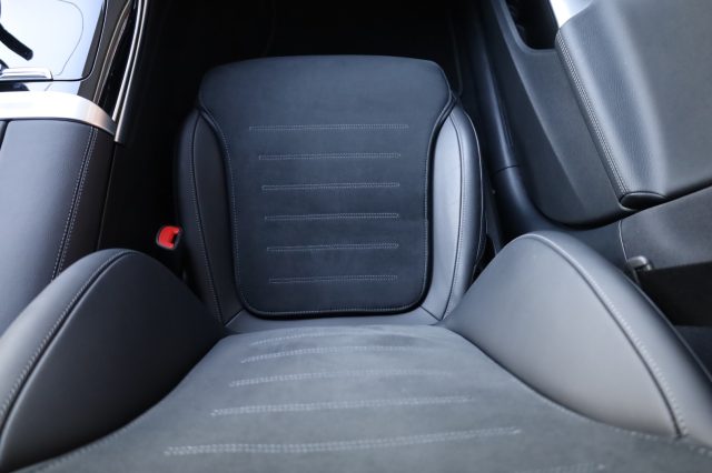 MERCEDES-BENZ C 300 usata, con Controllo elettronico della corsia