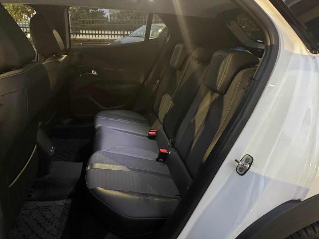 PEUGEOT 2008 usata, con Autoradio digitale