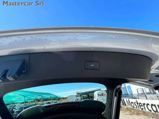 AUDI Q5 usata, con Volante in pelle