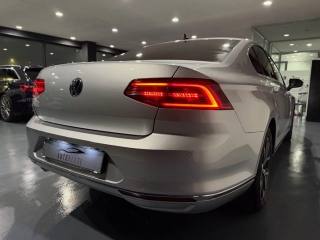 VOLKSWAGEN Passat usata, con Cerchi in lega