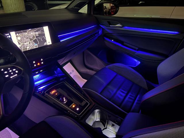 VOLKSWAGEN Golf usata, con Sensori di parcheggio anteriori