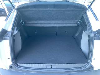 PEUGEOT 2008 usata, con Specchietti laterali elettrici