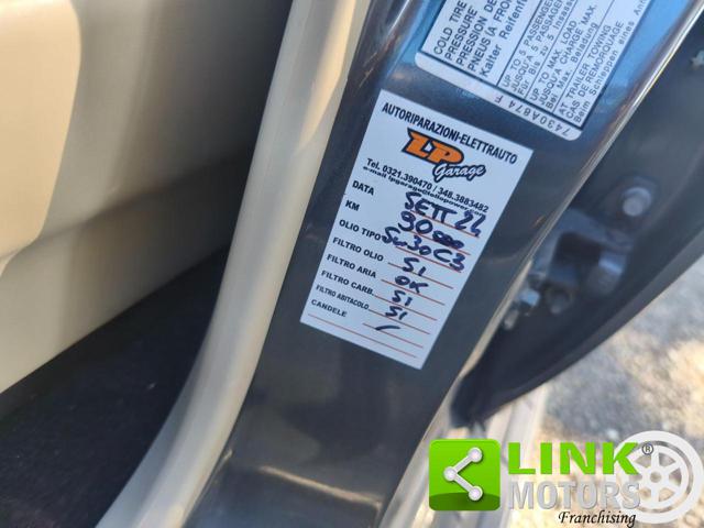 MITSUBISHI Pajero usata, con Specchietti laterali elettrici