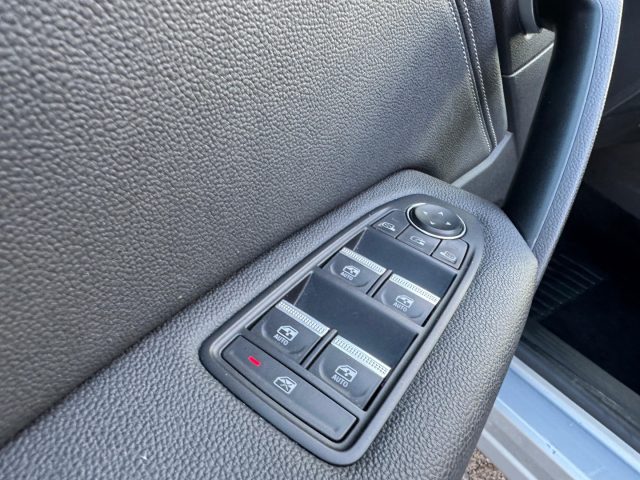 RENAULT Captur usata, con Chiusura centralizzata