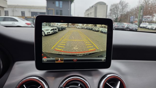 MERCEDES-BENZ CLA 220 usata, con Bluetooth