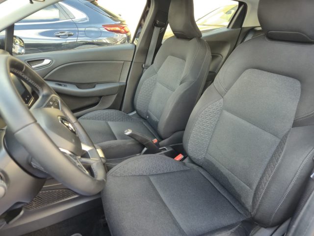 RENAULT Clio usata, con Climatizzatore