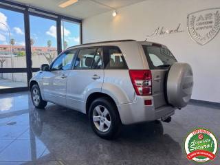SUZUKI Grand Vitara usata, con Autoradio