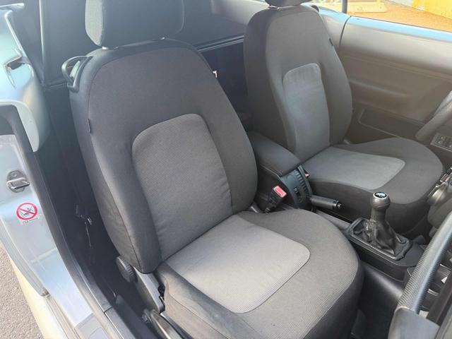 VOLKSWAGEN New Beetle usata, con ESP
