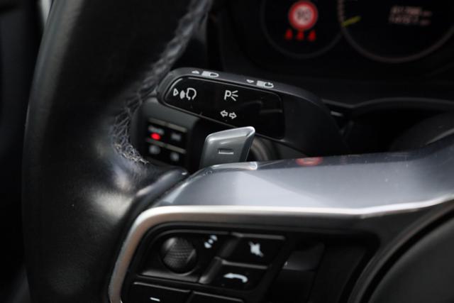 PORSCHE Cayenne usata, con Autoradio digitale