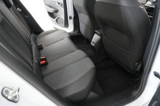 PEUGEOT 2008 usata, con Controllo automatico clima