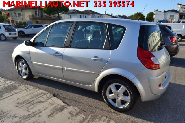 RENAULT Scenic usata 24