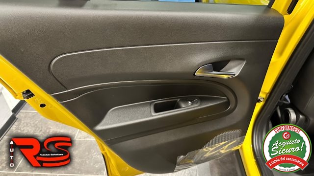 JEEP Avenger usata, con Sedile posteriore sdoppiato