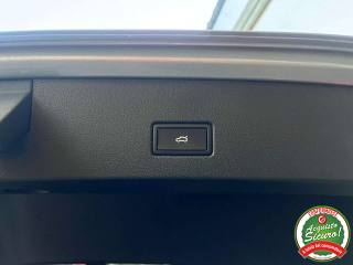 VOLKSWAGEN T-Roc usata, con Servosterzo