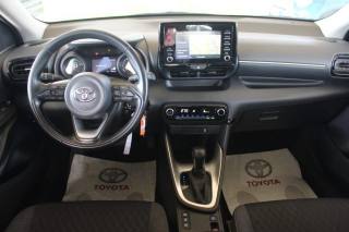 TOYOTA Yaris usata, con Fendinebbia