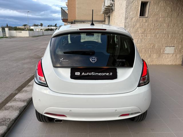 LANCIA Ypsilon usata, con Autoradio