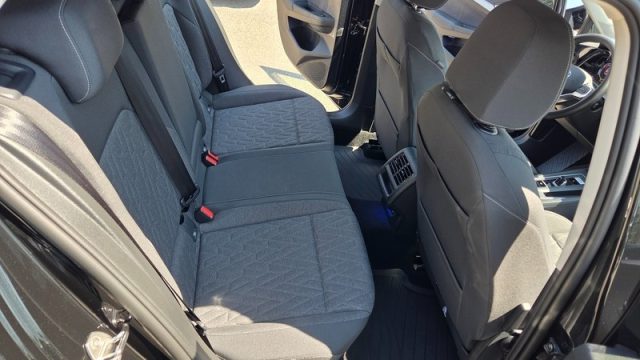 VOLKSWAGEN Golf usata, con Cronologia tagliandi