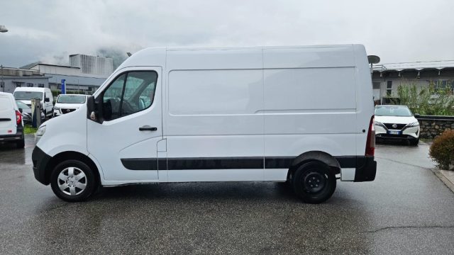 NISSAN NV400 usata 8
