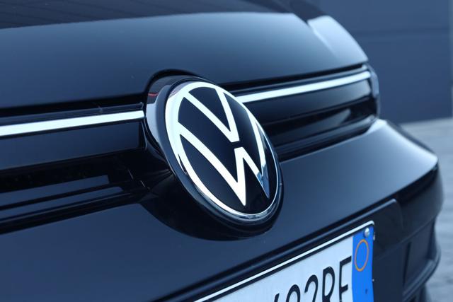 VOLKSWAGEN Golf usata, con Climatizzatore automatico, 2 zone