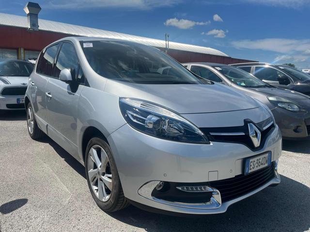 RENAULT Scenic usata, con Airbag