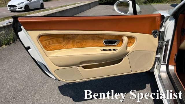 BENTLEY Continental usata, con Airbag testa