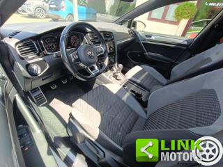 VOLKSWAGEN Golf usata, con Touch screen