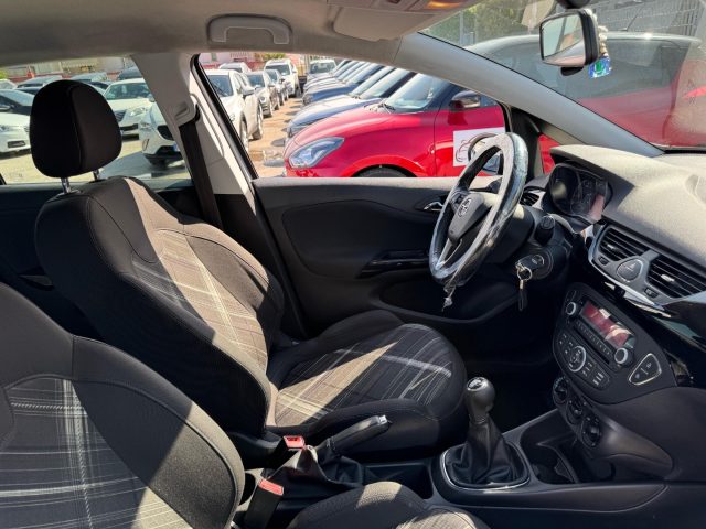 OPEL Corsa usata, con Cruise Control