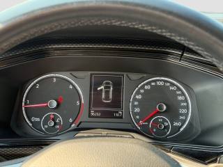 VOLKSWAGEN T-Cross usata 14