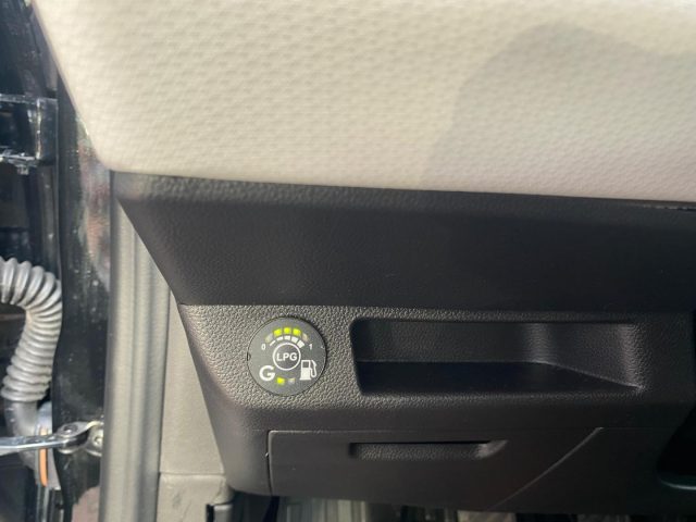 RENAULT Clio usata, con Lettore CD
