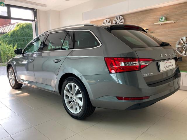 SKODA Superb usata, con Airbag laterali
