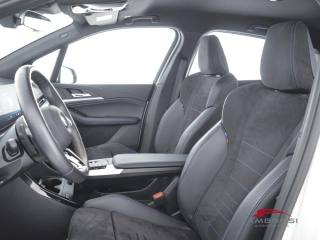 BMW 218 usata 8