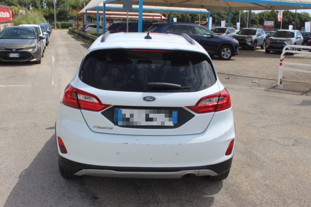 FORD Fiesta usata, con Autoradio