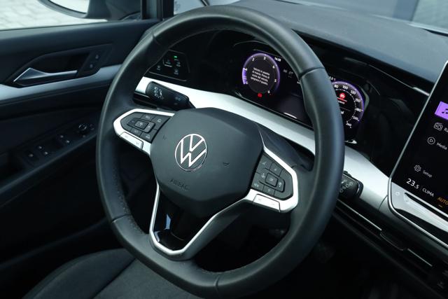VOLKSWAGEN Golf usata, con Park Distance Control