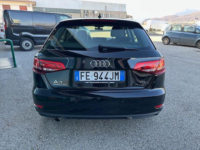 AUDI A3 usata, con Autoradio
