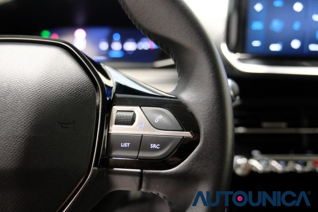 PEUGEOT 208 usata, con Fari LED