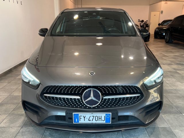 MERCEDES-BENZ B 180 usata, con Controllo automatico clima